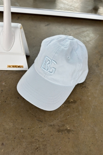 CZAPKA UNISEX BG FUFU | JASNY BŁĘKIT