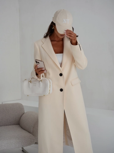 Wiosenny płaszcz damski Me Gusta ecru