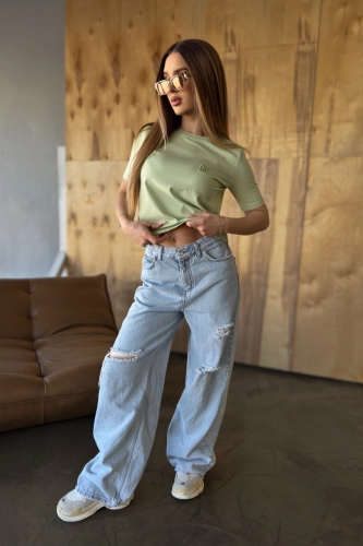 T-SHIRT DAMSKI BG SAMPLE | PISTACJA