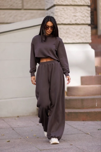 Dres damski oversize bawełniany Me Gusta brązowy